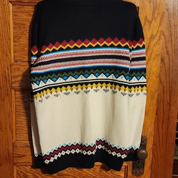American Eagle sweater - Picture 5 of 5
